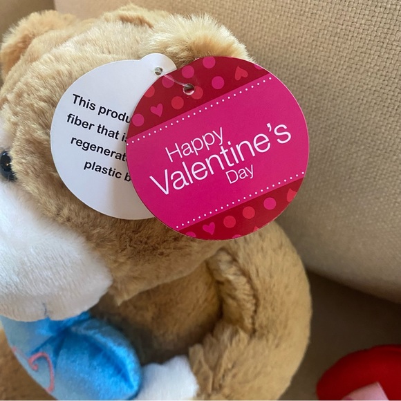 New Two Valentine’s Teddy Bears - Picture 6 of 10